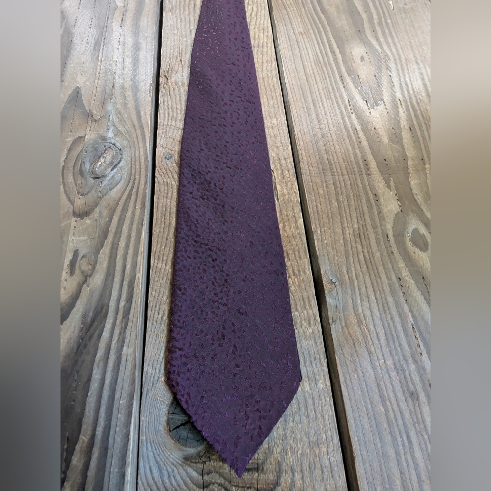 Hugo Boss Hand Made Silk Tie - Picture 2 of 5